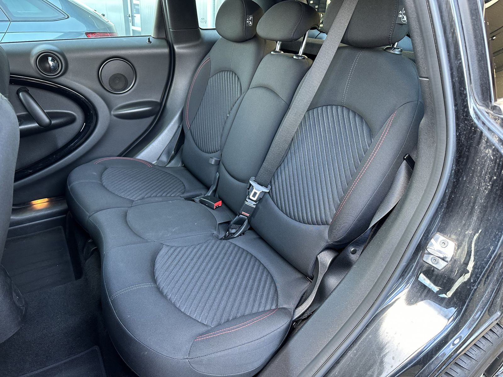 Fahrzeugabbildung MINI Cooper S Countryman JCW NAV+GLASDACH+BLUETOOTH