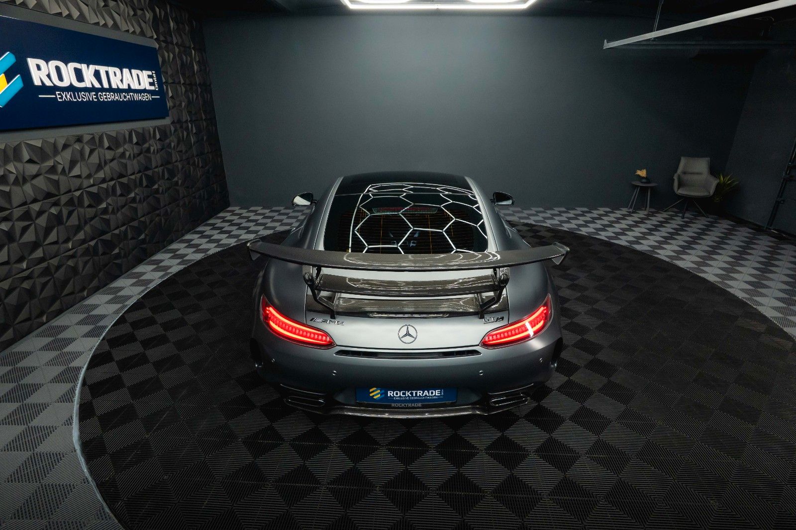 Fahrzeugabbildung Mercedes-Benz AMG GT C Performance Carbon *Burmester*Pano*LED*