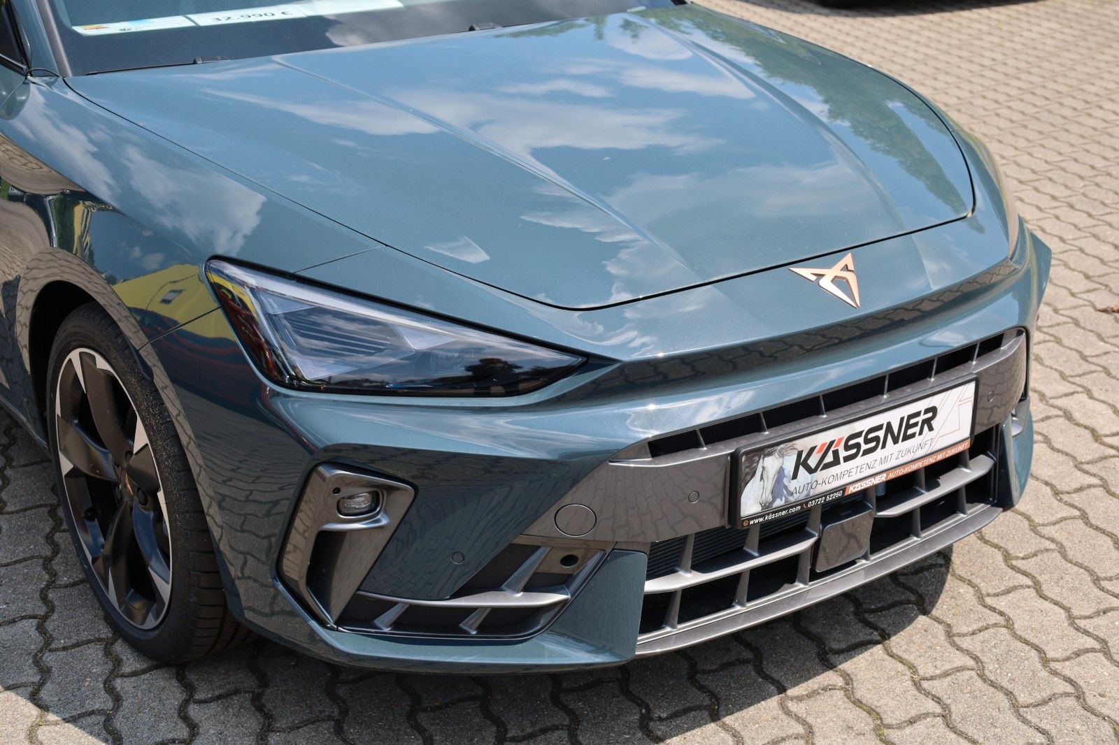 Fahrzeugabbildung CUPRA Leon Sportstourer 1.5 eTSI 110 kW DSG *AHZV