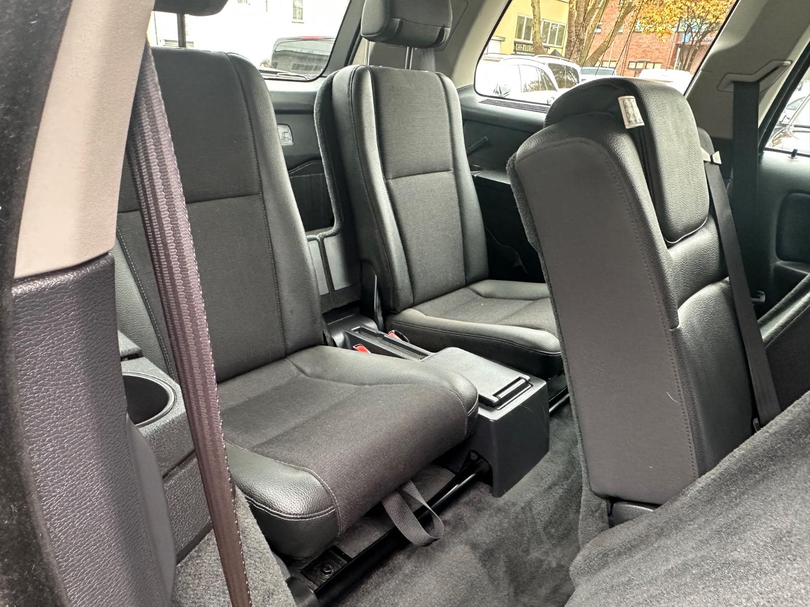 VOLVO XC90 D4 2.4 163ch KINETIC - 7 PLACES - BVA - CUIR - SIÈGES CHAUFFANTS - 1 PROPRIÉTAIRE