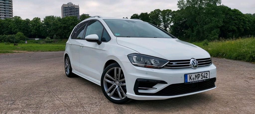 Image of Volkswagen Golf Sportsvan