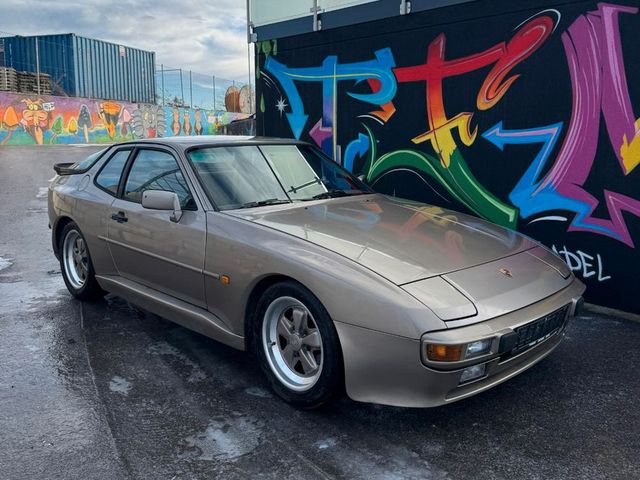 Porsche 944 / TÜV - H NEU / 16 Zoll Fuchsfelgen