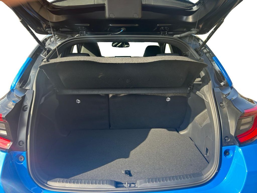 Fahrzeugabbildung Toyota Yaris Hybrid 130 1.5 VVT-i Premiere Edition