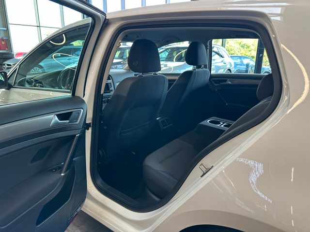 MYAUTOCENTER – Gebraucht- und Jahreswagen mit Werkstattservice in Pfaffenhofen Volkswagen Golf VII *TÜV0228*STHZ*KLIMA*NAV*PDC*BLTH*CD*