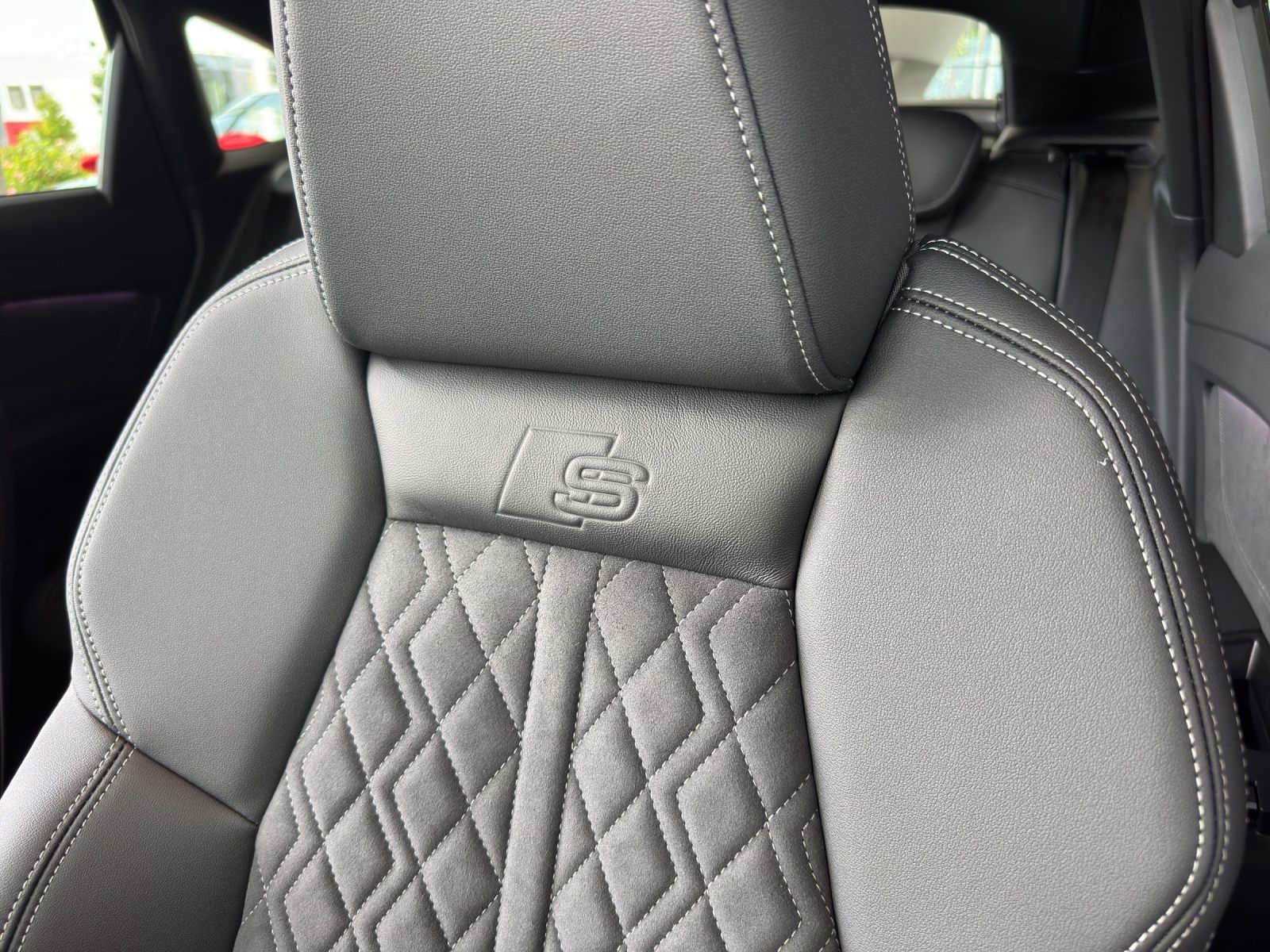 Audi Q4 e-tron - Bild 22