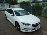 Opel Insignia B Sports Tourer*4x4*1.Hd*Head*Navi*Lede - Opel Insignia Gebrauchtwagen