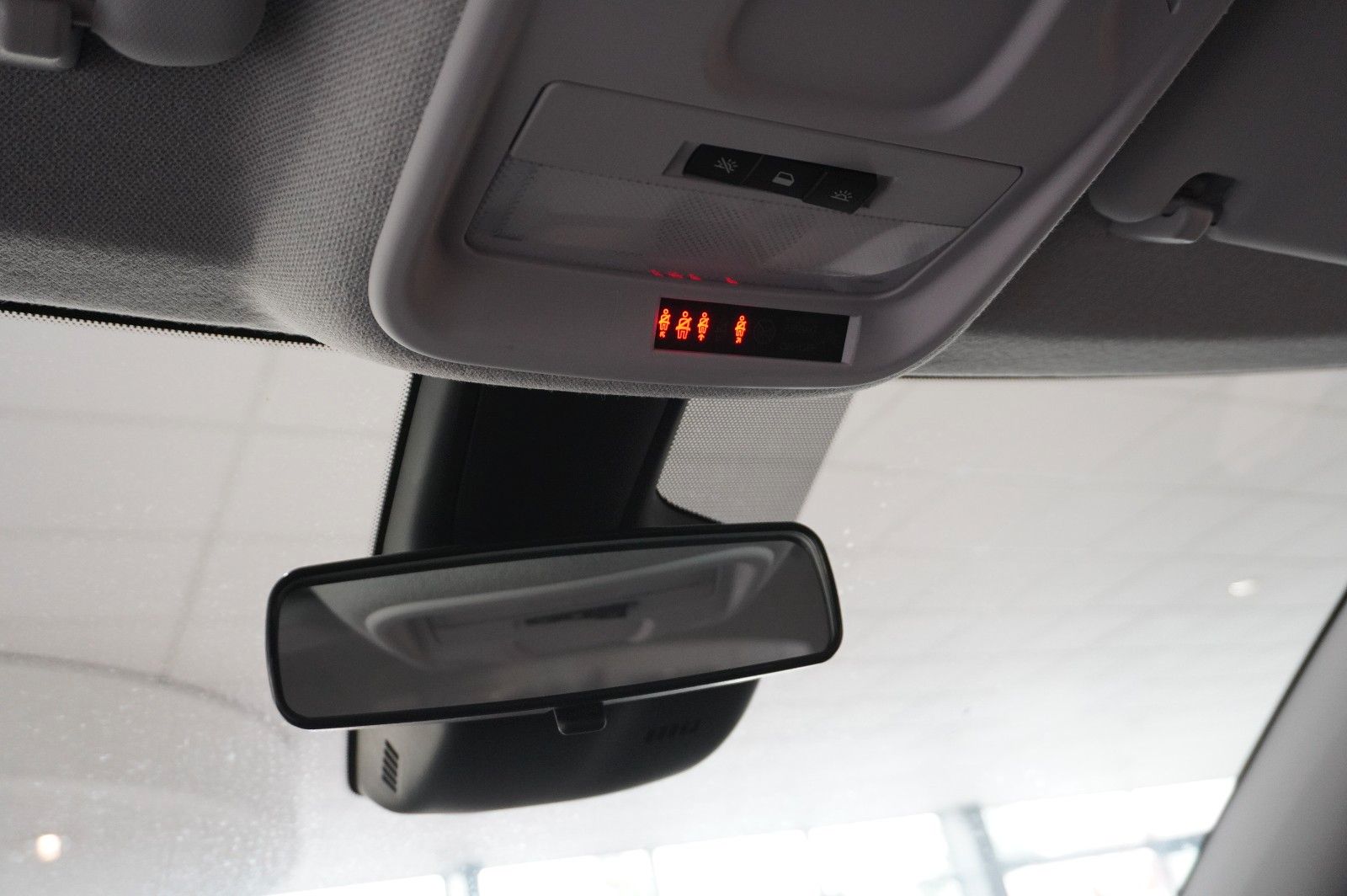 Fahrzeugabbildung Opel Crossland (X) 1.2 EDITION NAVI/LED/KAMERA/DAB+