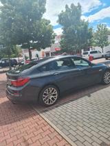BMW 5 GT 550i V8  Benzin Twin Turbo - BMW 550 in Berlin