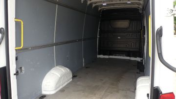 Volkswagen Crafter - 10