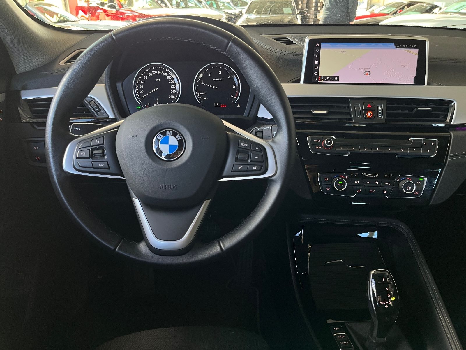 Fahrzeugabbildung BMW X2 sDrive 18d Sport Line LED NAV DAB SHZ PDC 18"