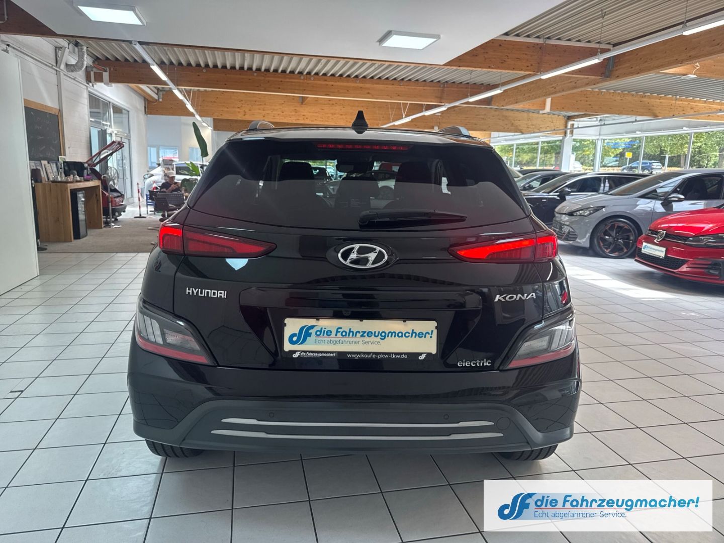 Fahrzeugabbildung Hyundai KONA Trend Elektro 2WD Navi Soundsystem LED ACC