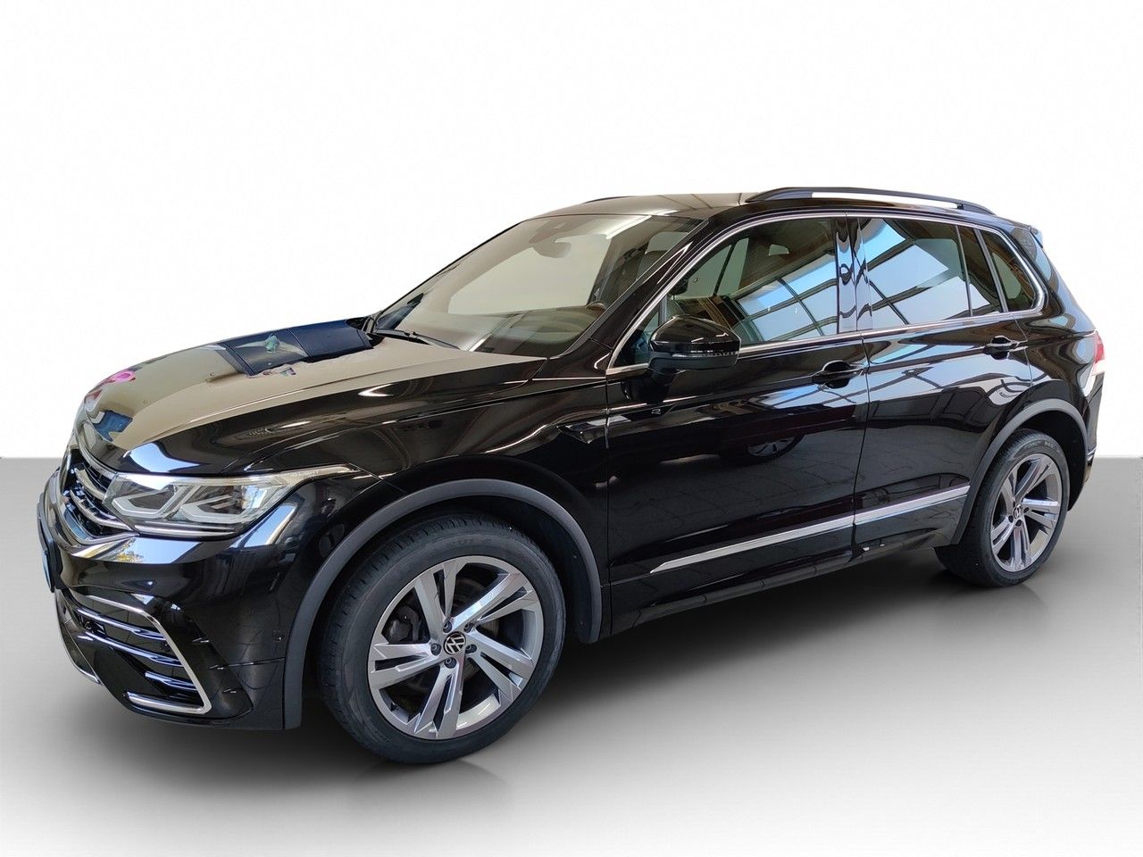 Volkswagen Tiguan 2.0 TSI DSG 4MOTION R-Line AHK Matrix foto 4
