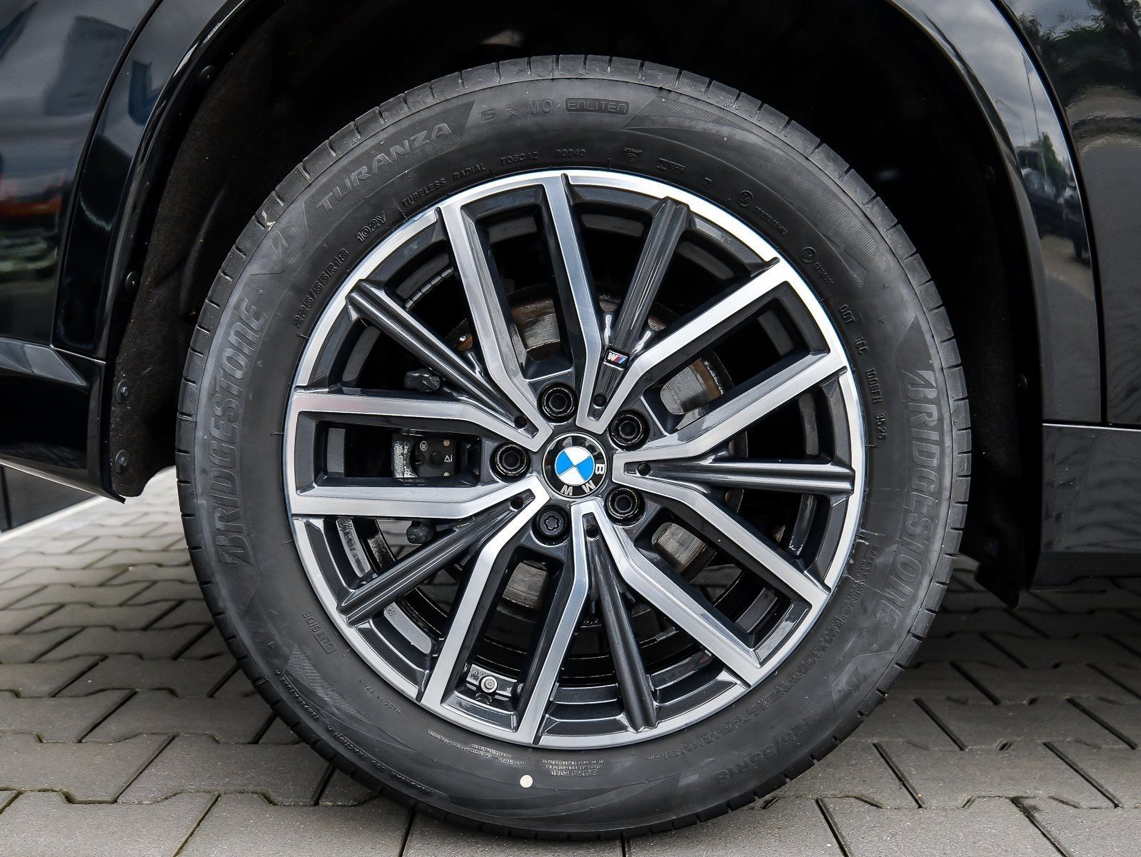 BMW X1 sDrive20d M Sport PANO ACC AHK RFK NAVI LED foto 4