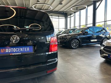 MYAUTOCENTER – Gebraucht- und Jahreswagen mit Werkstattservice in Pfaffenhofen Volkswagen Touran United *Navi*Sitzh*TÜV 0527*