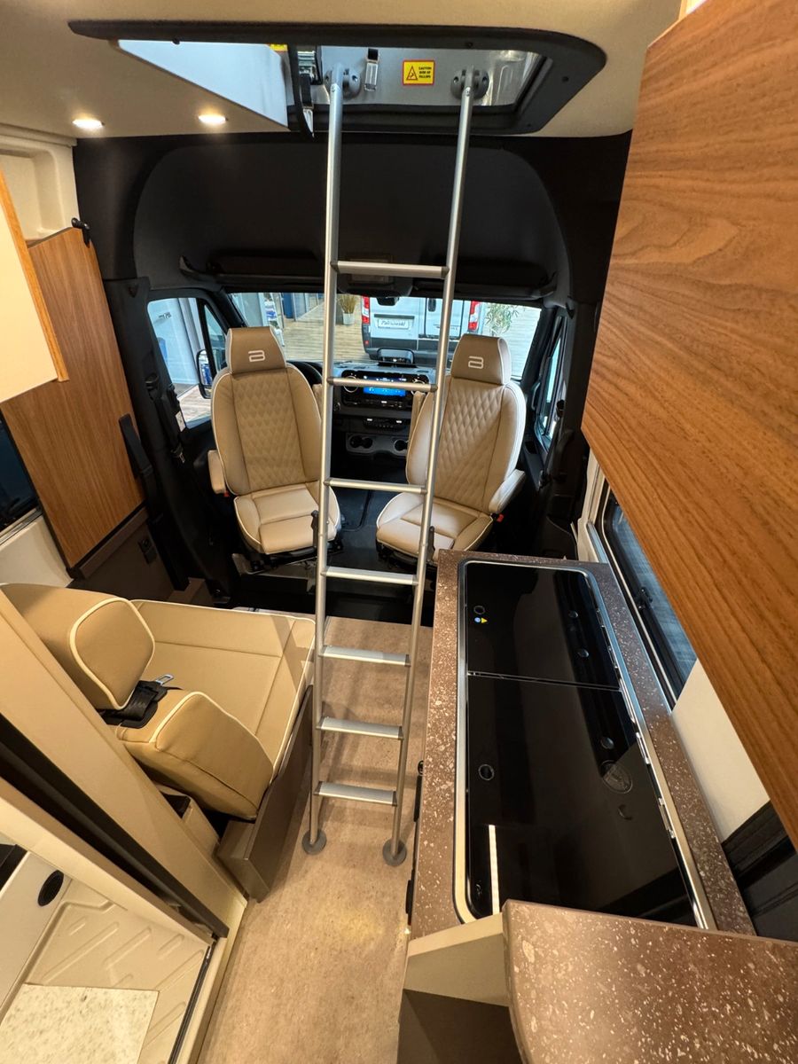 Fahrzeugabbildung Bürstner Habiton Mercedes HMX 6.0 Allrad 4x4 Schlafdach !