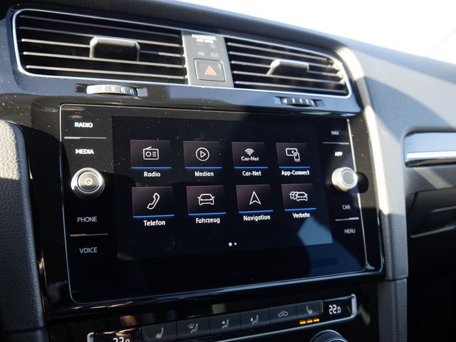 Golf VII 1.5 TSI DSG Highline R-Line LED NAVI AA