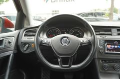 Fahrzeugabbildung Volkswagen Golf VII Lim. BMT Navi Tempo DSG Massage Kamera
