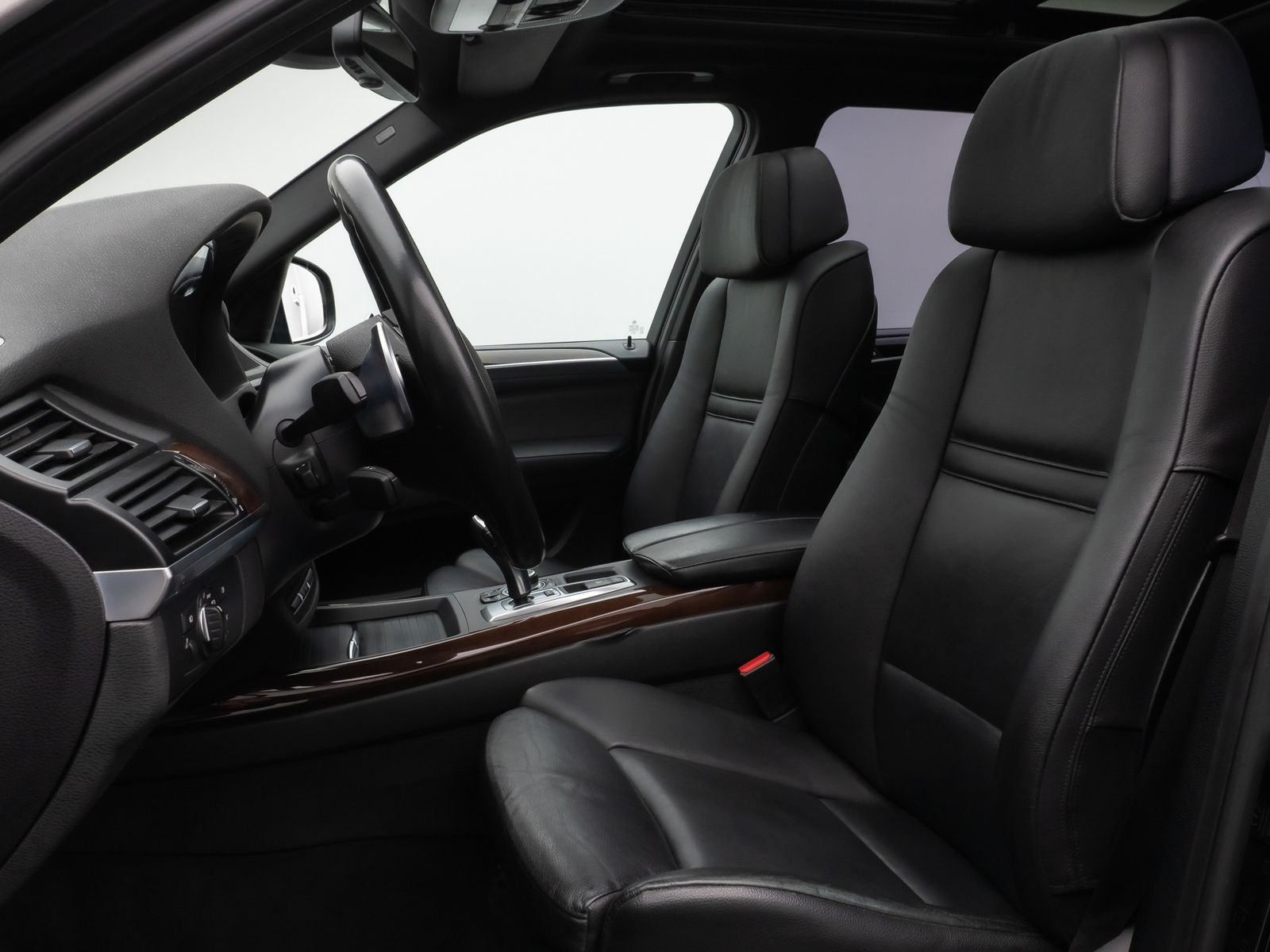 Fahrzeugabbildung BMW X5 xD40d Sport Panorama Kamera HUD HiFi SoftCL