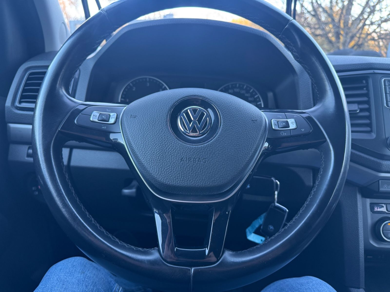 Fahrzeugabbildung Volkswagen Amarok  4Motion Seilwinde+Leder+Kamera+Standheiz