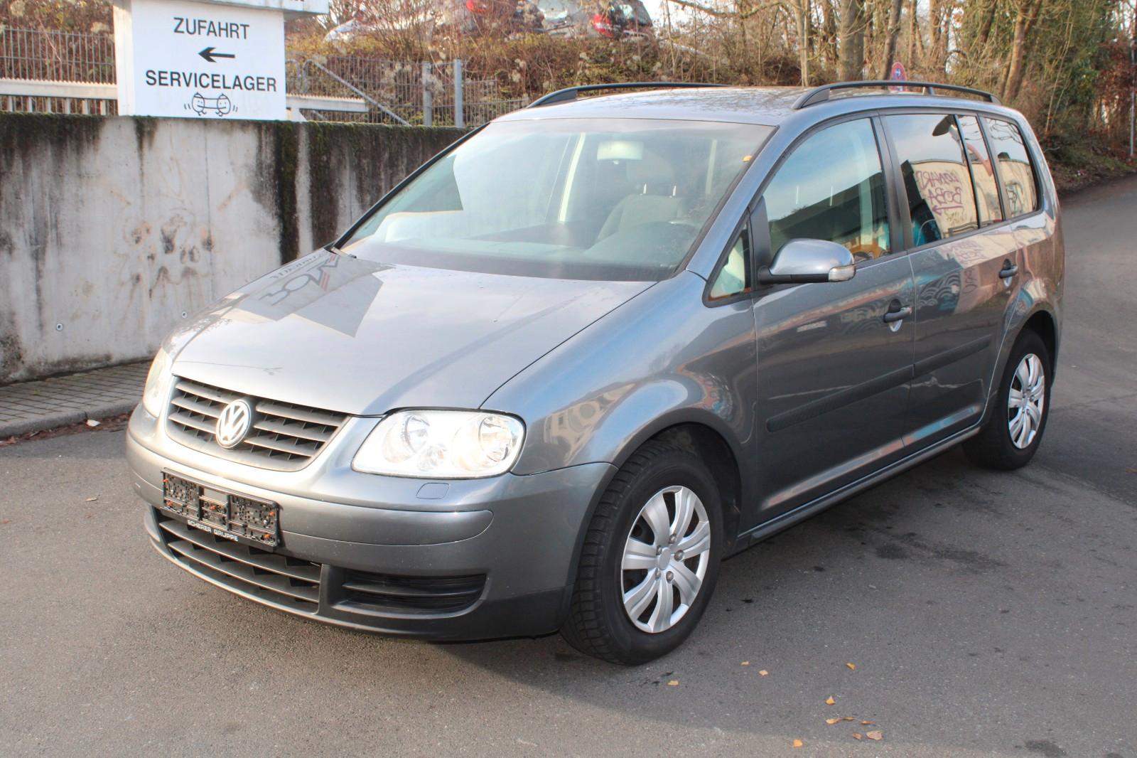 Volkswagen Touran 1.6 FSI Trendline Navi Klima Kamera
