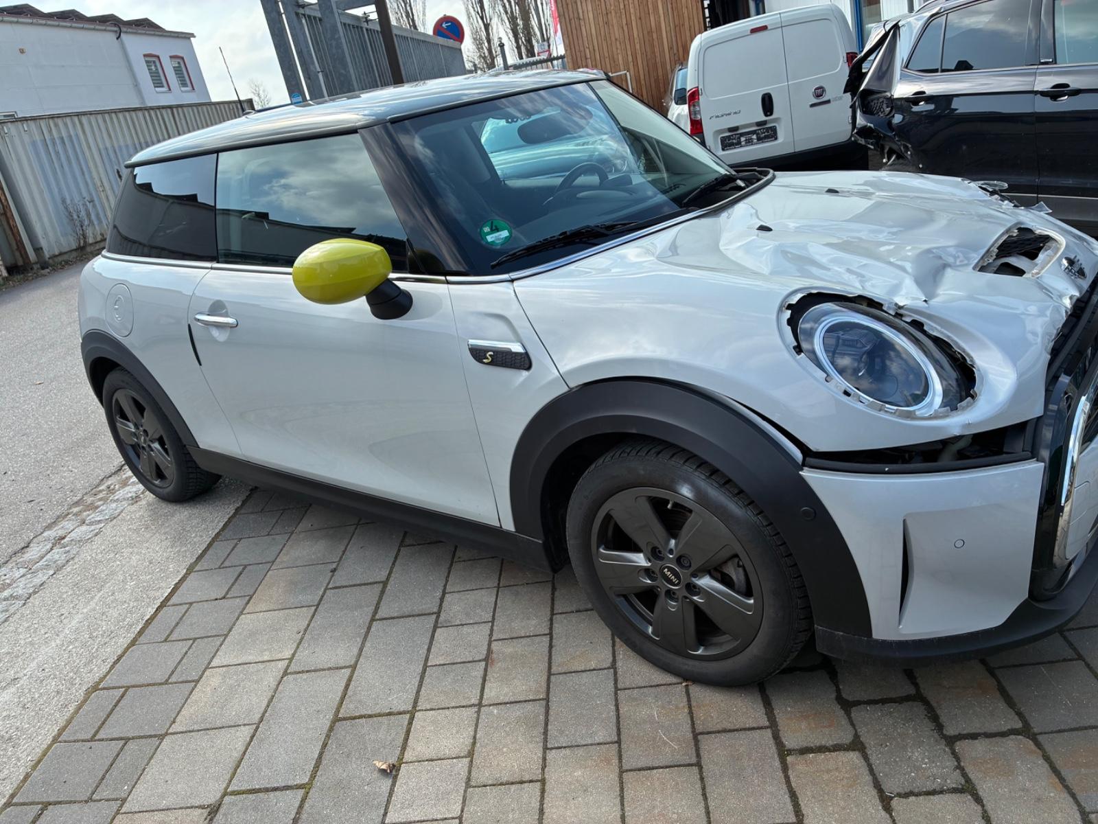 MINI COOPER SE Mini 3-trg. Cooper SE Classic Trim