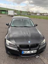 BMW 318d Touring - - BMW 318 aus 2011: Kombi, 318d