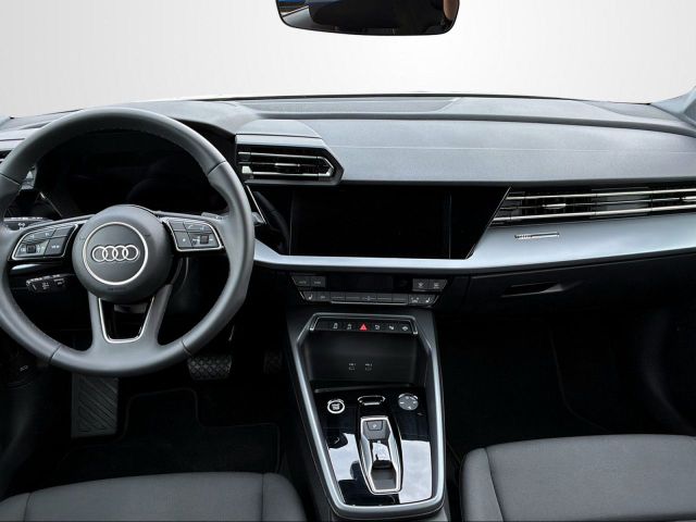 A3 SPORTBACK 30 TFSI S-TRONIC AZV+NAVI+CAM+LED