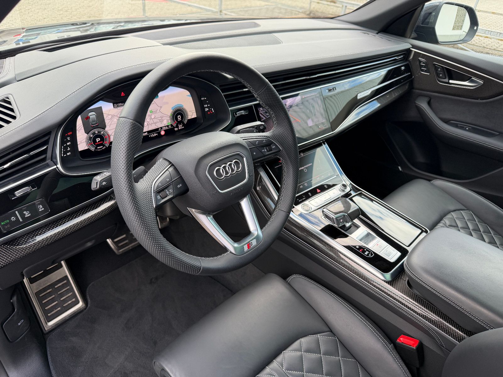 Fahrzeugabbildung Audi Q8 50 TDI Quattro/COMPETITION-PLUS/CARBON/VOLL