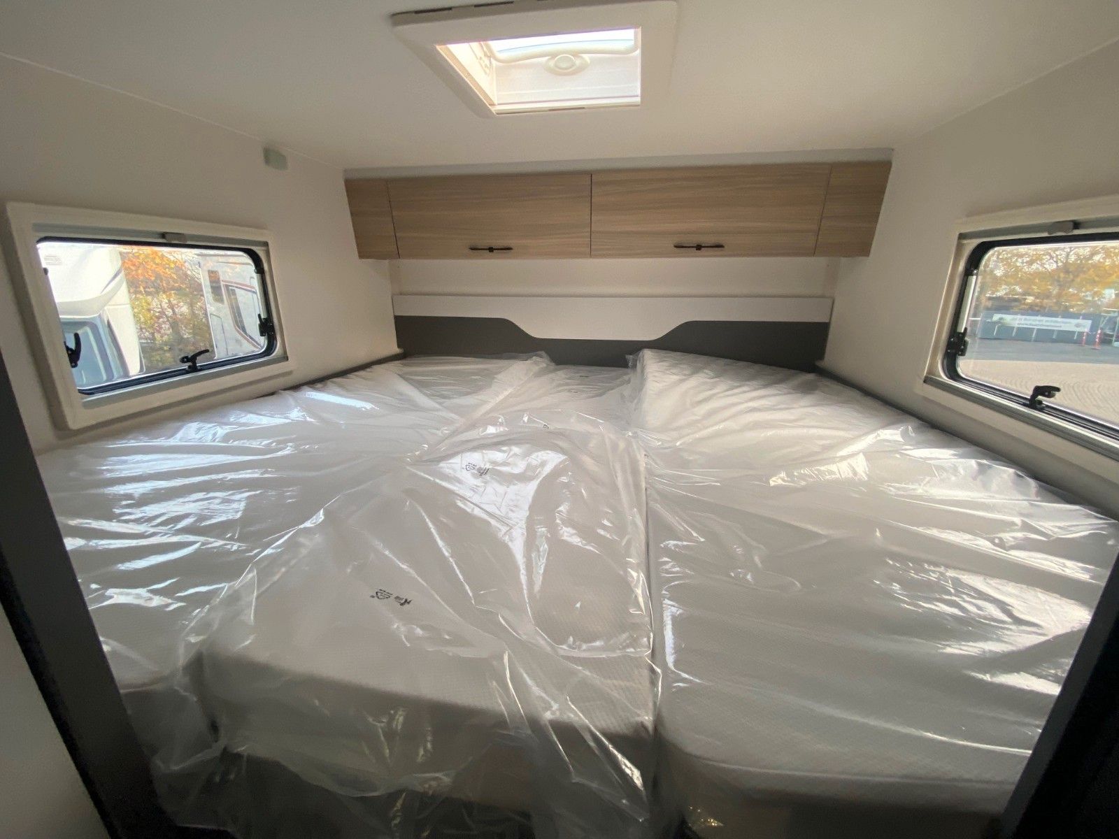 Fahrzeugabbildung Etrusco A 6.9 SB *Modell26*Einzelbetten*Markise*Komfort*