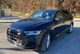 Audi Q7 50 TDI quattro 2xS-line All-Black Voll