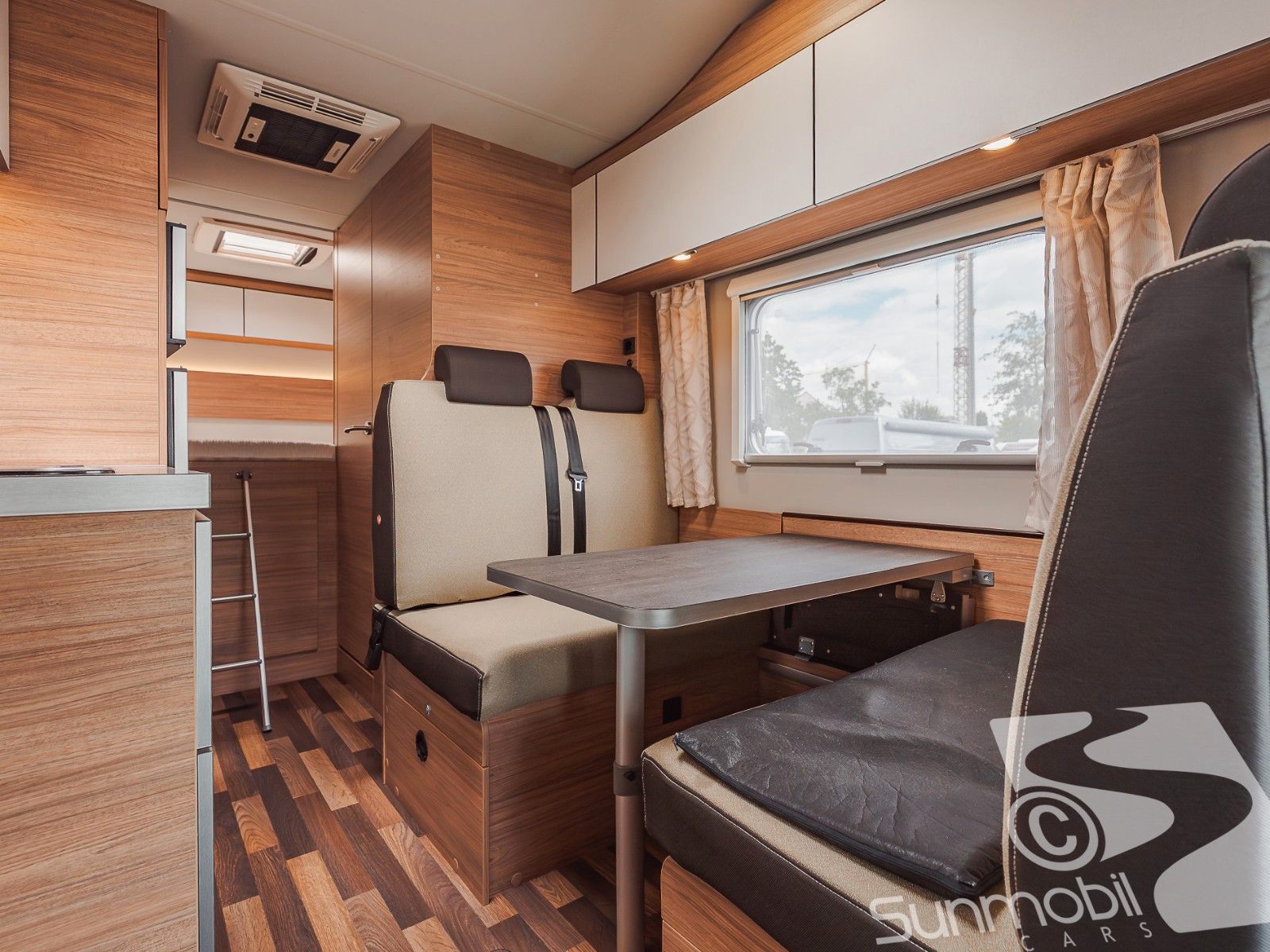 Fahrzeugabbildung Weinsberg CaraHome 650 DG Navi RFK Markise