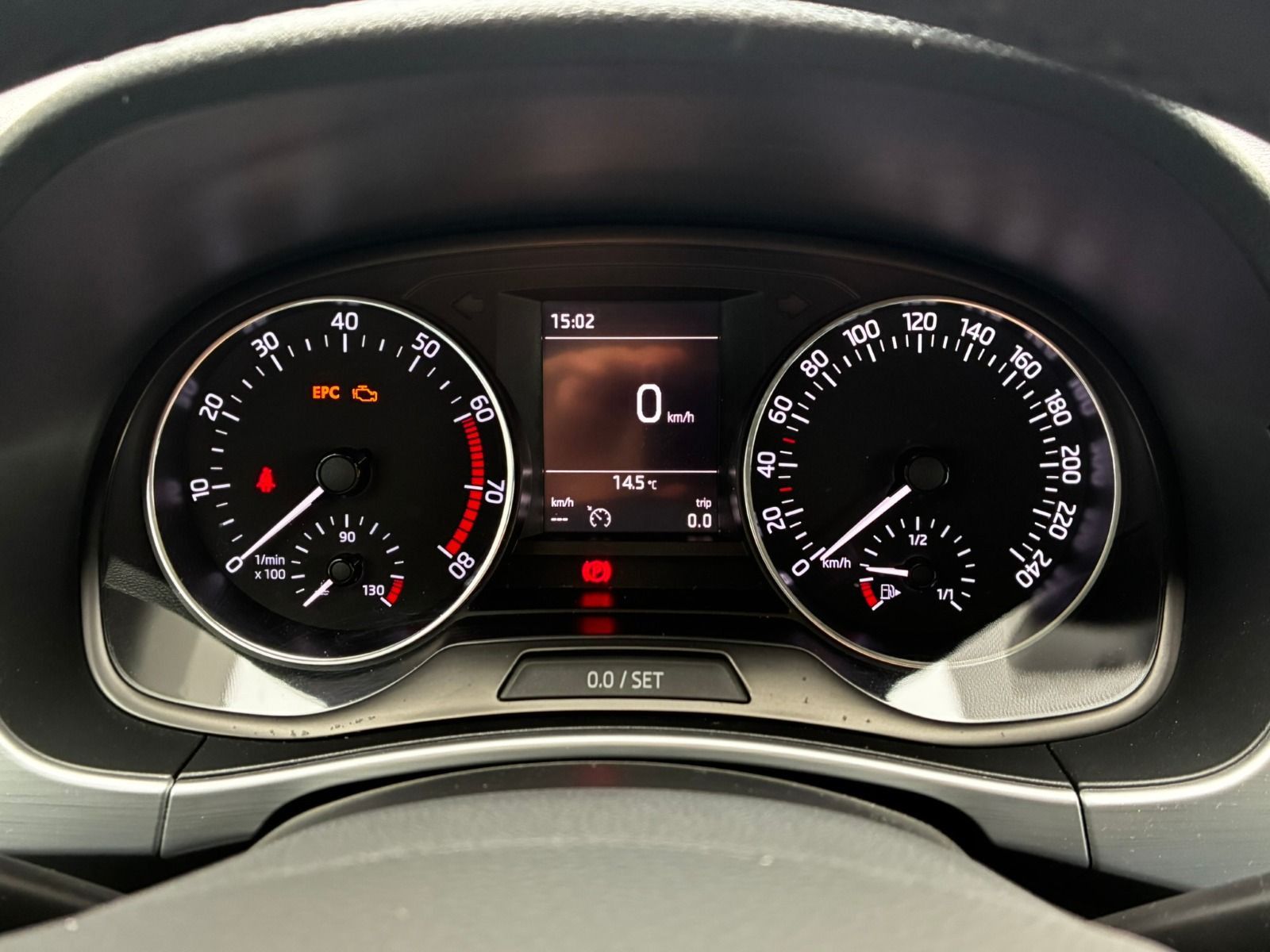 Fahrzeugabbildung SKODA Fabia 95PS 5-Gang*GRA*PDC*Climatronic*Euro6