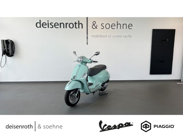 Vespa GTS 300 Grün Amabile