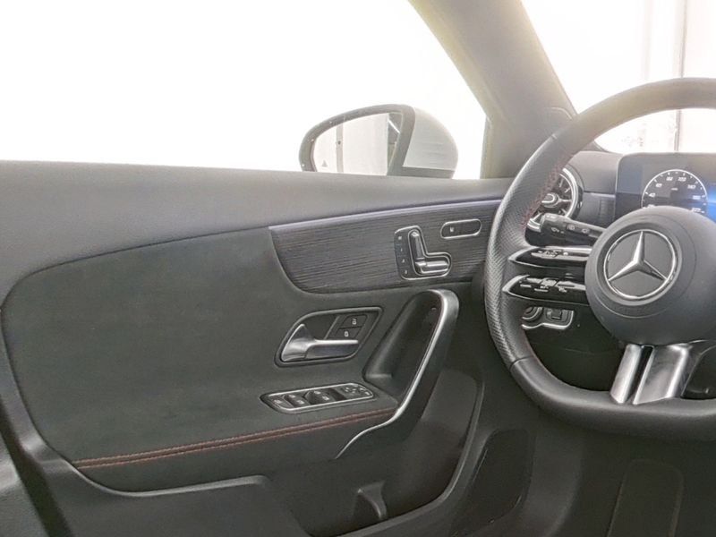 Fahrzeugabbildung Mercedes-Benz A 200 AMG*Pano*HUD*360°*MultiBeam*Memory*Totwin*