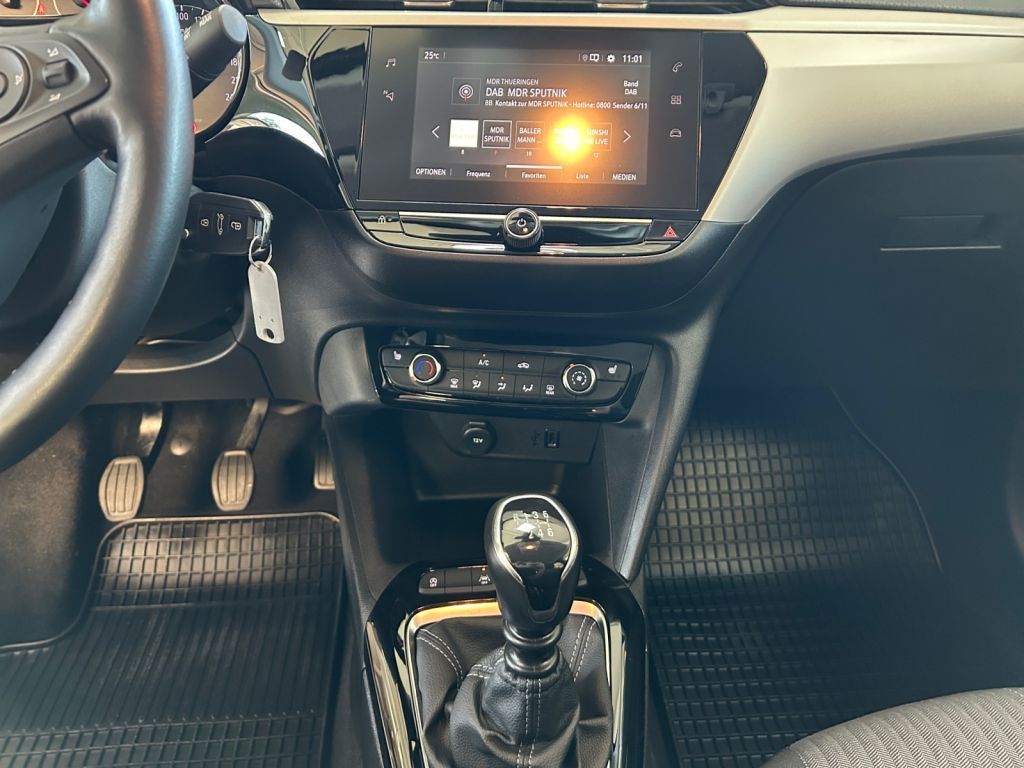 Fahrzeugabbildung Opel Corsa 1.2 Turbo Edit. Navi Sitzheizung Parkpilot