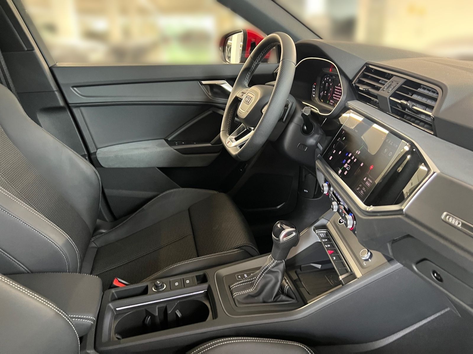 Audi Q3 - Bild 12