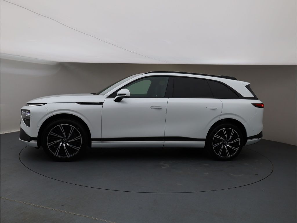XPENG G9
