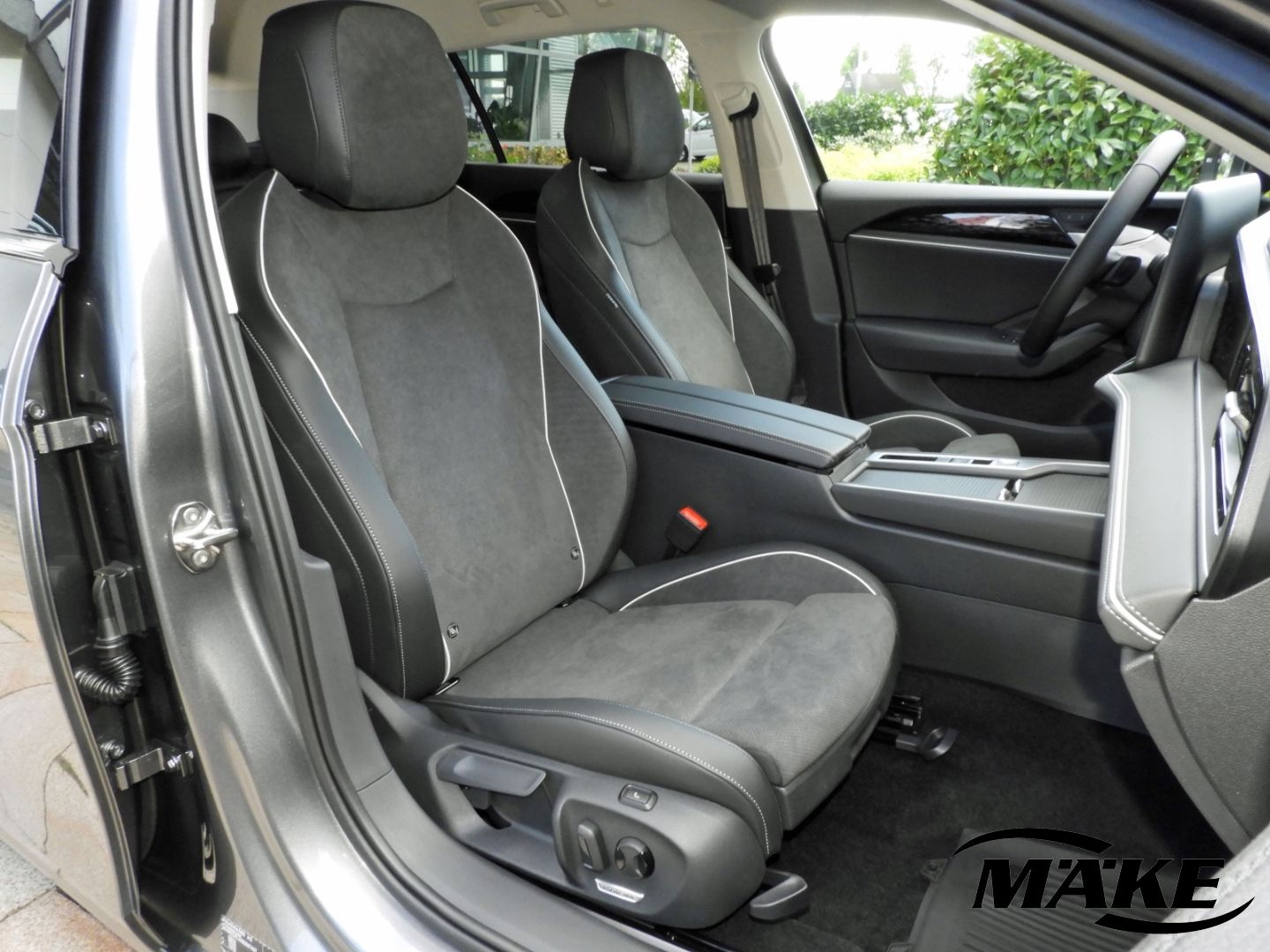 Passat Business 2.0 TDI DSG AHZV ACC RFK IQ.L