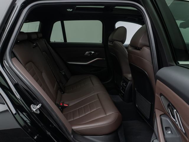 Foto Nummer 27: BMW 330e