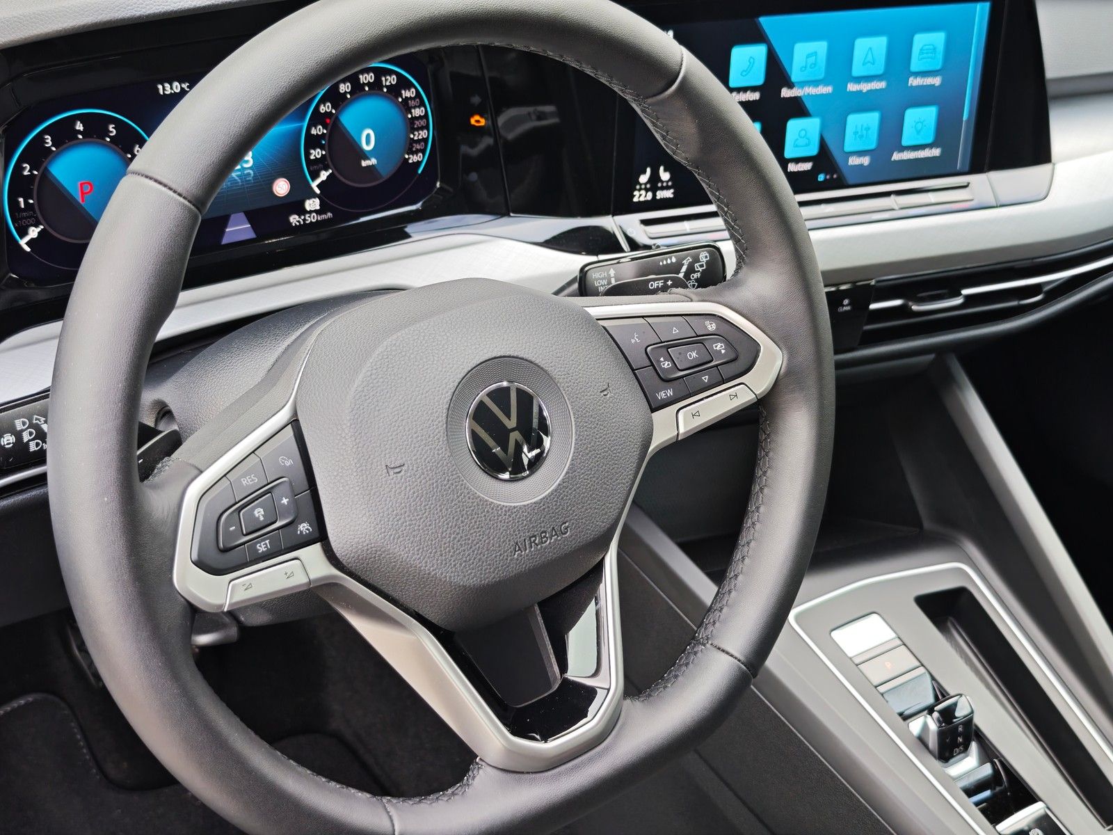 Volkswagen Golf VIII Life 1.0 eTSI DSG LED*Nav*Alu*ACC*SHZ* foto 8