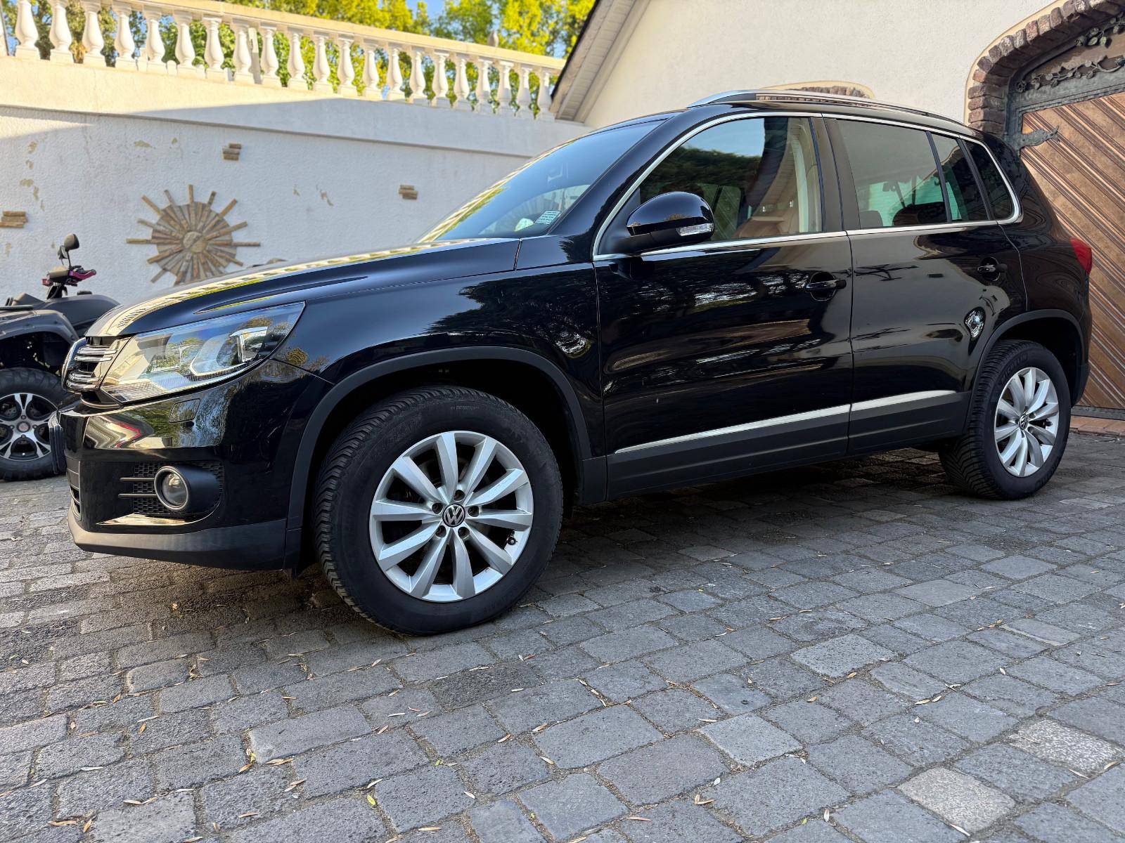 Volkswagen Tiguan Exclusive 1Hd Nav Pano Xenon Ahk Scheckh.