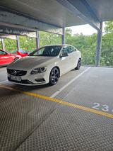Volvo S60 R-Design 2015 EZ - Volvo S60 Gebrauchtwagen