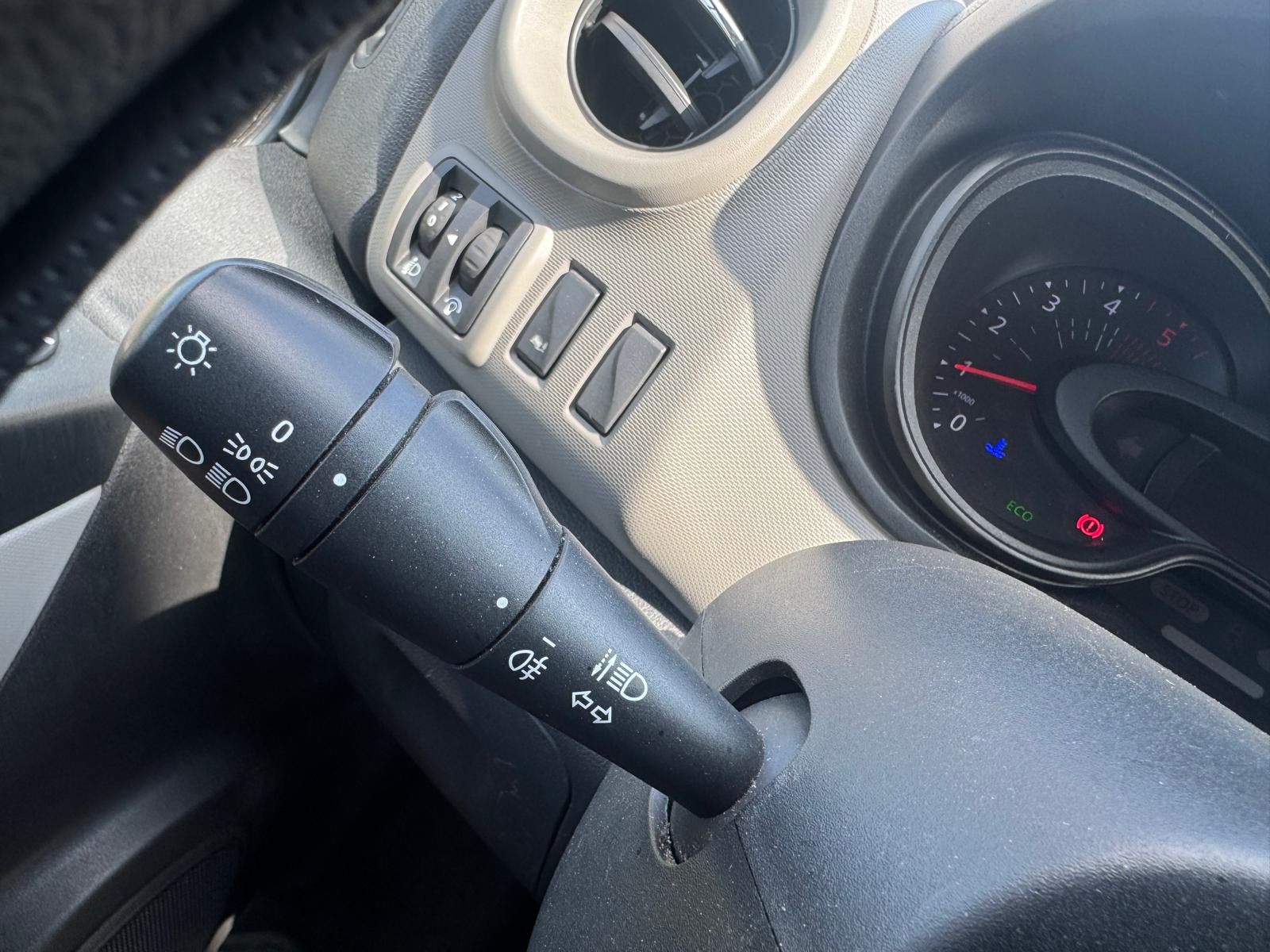 Fahrzeugabbildung Renault Trafic Kasten L1H1 2,7t Komfort/1.HAND/KLIMA