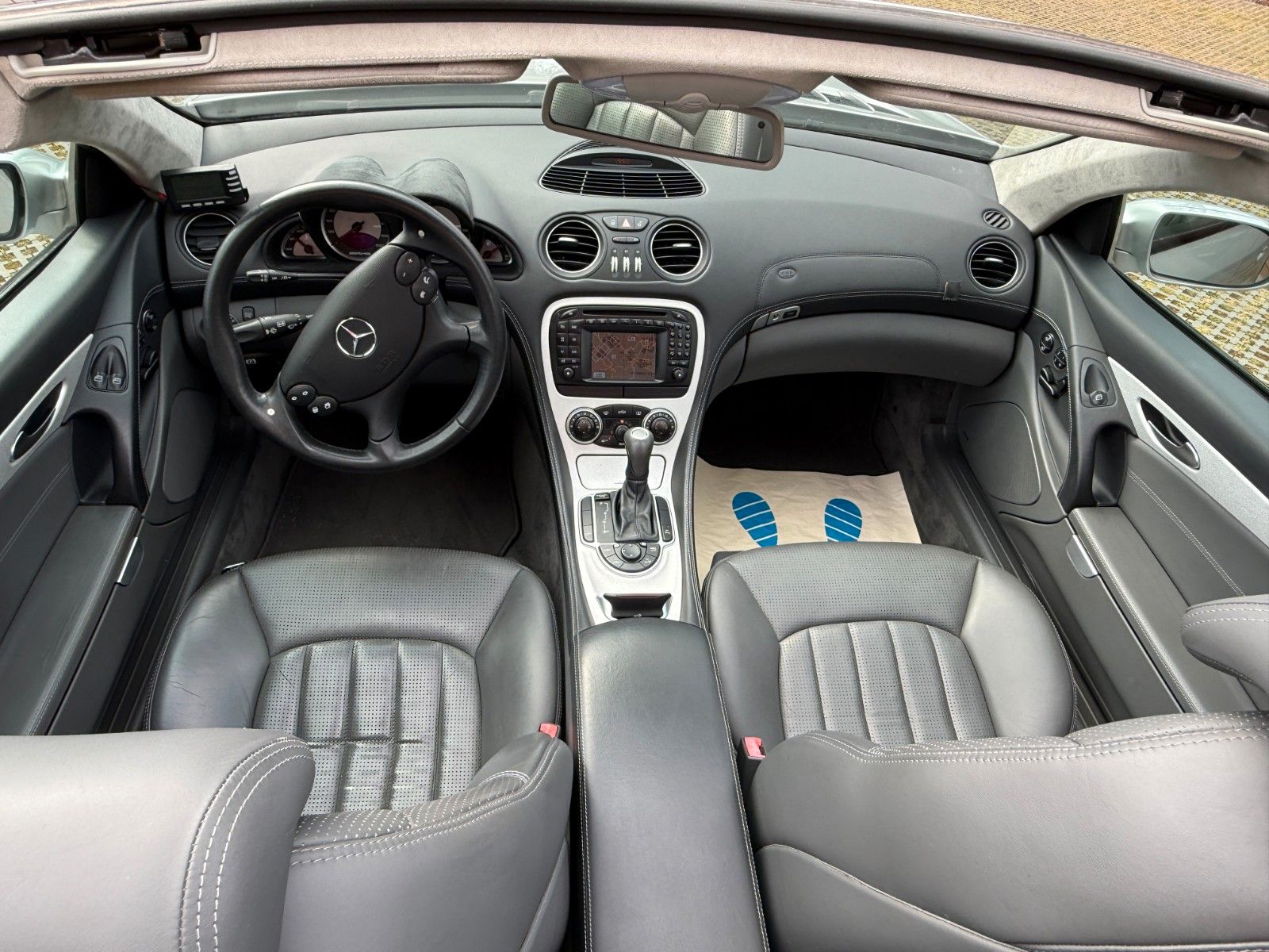 Fahrzeugabbildung Mercedes-Benz SL 55 AMG