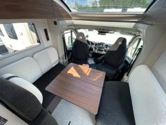 Bürstner SIGNATURE SFT 7.4  | Queensbett, Automatik, AHK
