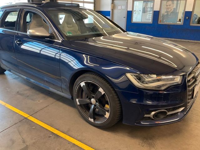 Audi S6 Avant 4.0 TFSI quattro +VOLL-LED+PANO+STANDHZ