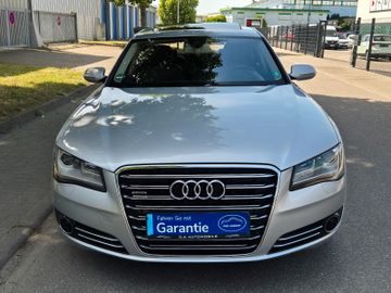Audi A8 - 2