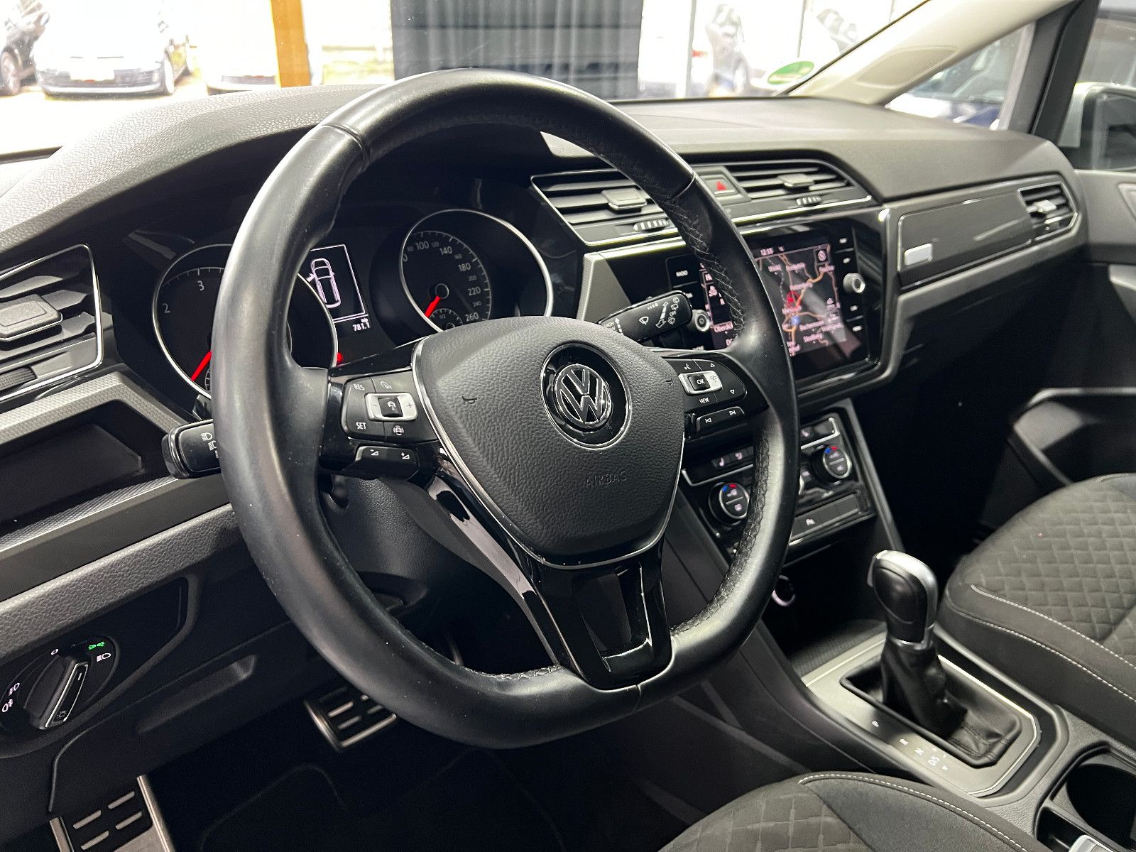 Fahrzeugabbildung Volkswagen Touran Join*DSG*NAVI*ACC*PDC*AHK*