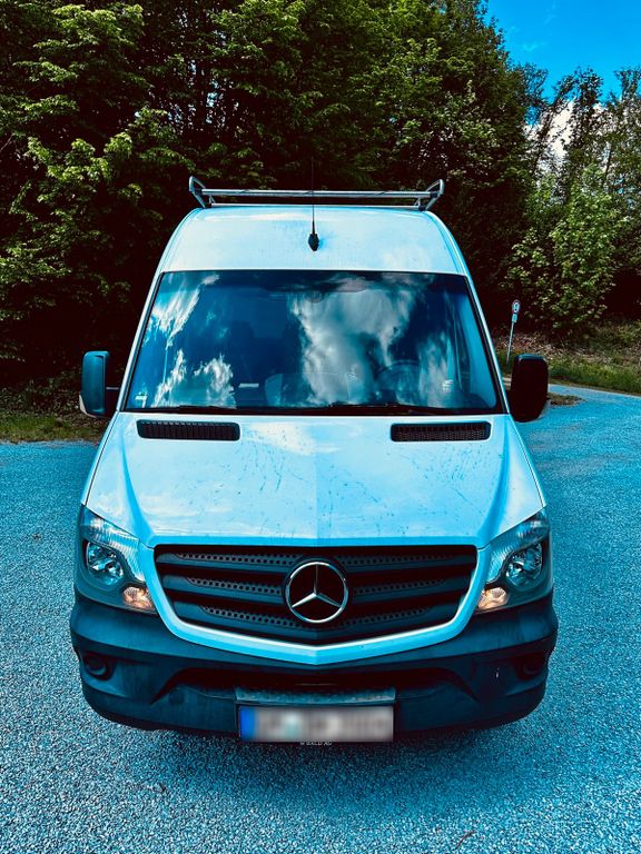 Image of Mercedes-Benz Sprinter