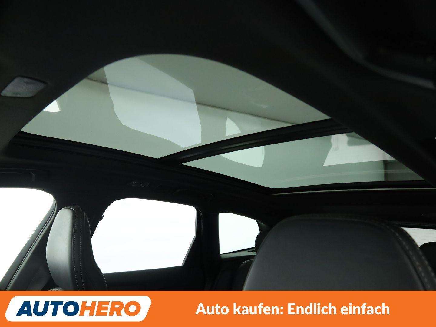 Volvo XC60 2.0 D5 R Design AWD Aut.*NAVI*HEAD-UP*LED*